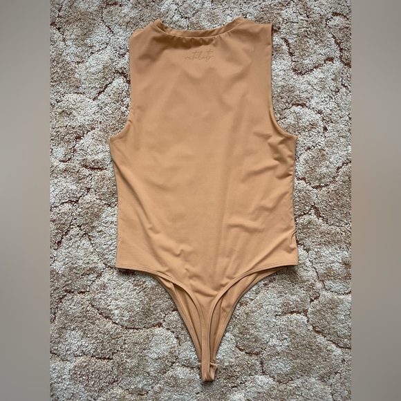 Balance Athletica - The Allora Bodysuit - Picture 5 of 8